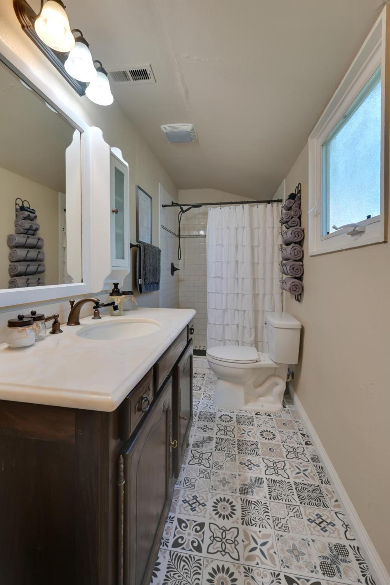 Spacious Downtown Jackson Retreat- Historic Hangout Esterno foto